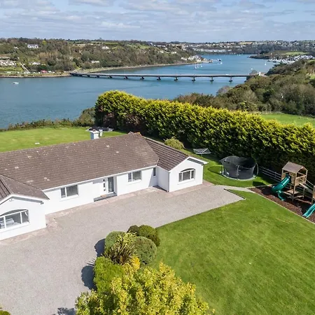 Holiday home Marina Views, Kinsale, Hosted By Exquisite Homes, Sleeps 20